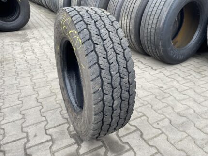 245/70R17.5 HANKOOK SMART FLEX DH35 / 10-11mm