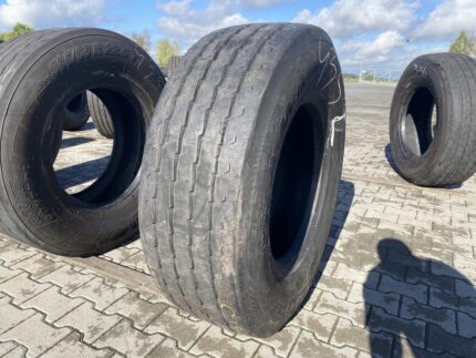 385/65R22.5 KAMA NT202 / 10-11mm