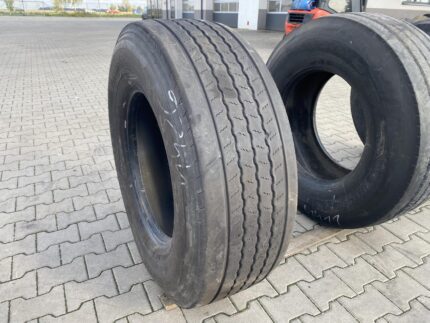 385/65R22.5 SEMPERIT RUNNER F2 / 7mm