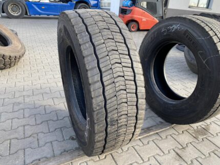 315/70R22.5 HANKOOK SMART FLEX DH51 / 16mm