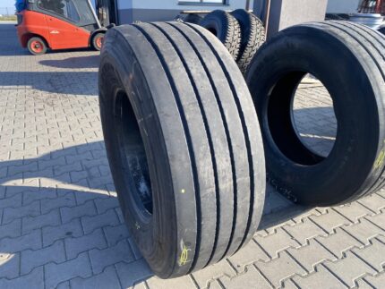 385/65R22.5 DUNLOP SP246 / 10-11mm