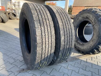 295/80R22.5 BIEŻNIKOWANA TYP BRIDGESTONE RW-DRIVE 001 / 10-13mm