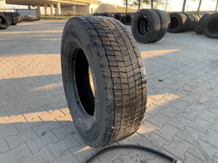 285/70R19.5 CONTINENTAL CONTI HYBRID HD3 / 8-11mm