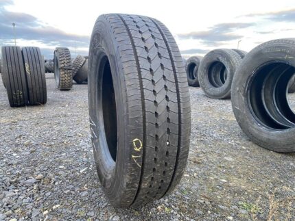 275/70R22.5 GOODYEAR KMAX S / 12-13mm
