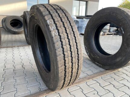 275/70R22.5 PIRELLI MC88 II AMARANTO / 15-16mm